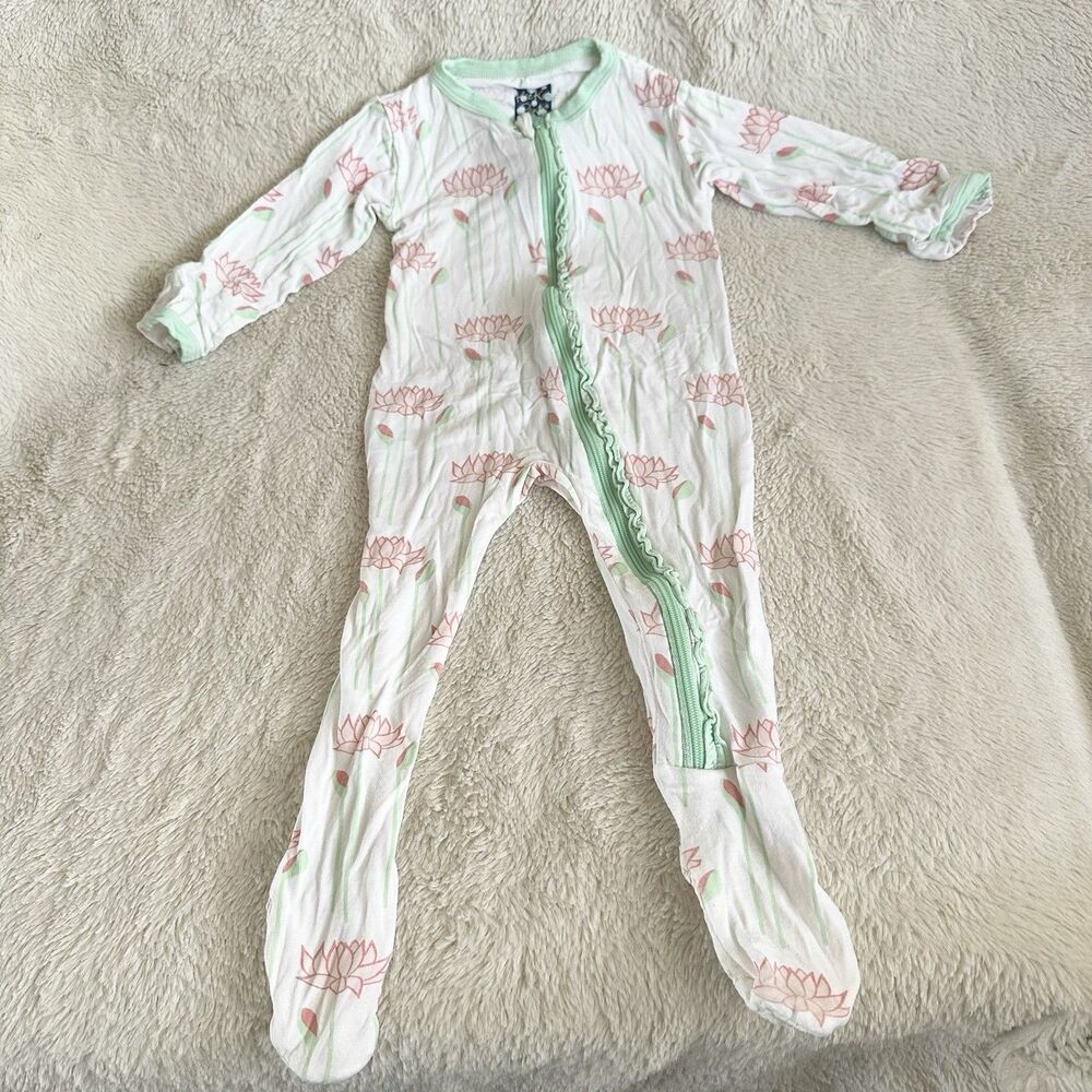 Kickee Pants Baby Girls 6-9 Month White Green Floral Bamboo Zip Sleeper - Picture 1 of 4